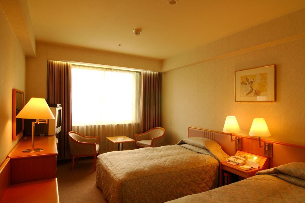 Okayama Royal Hotel Zimmer foto